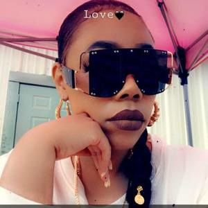 Meet your Posher, Rachelle